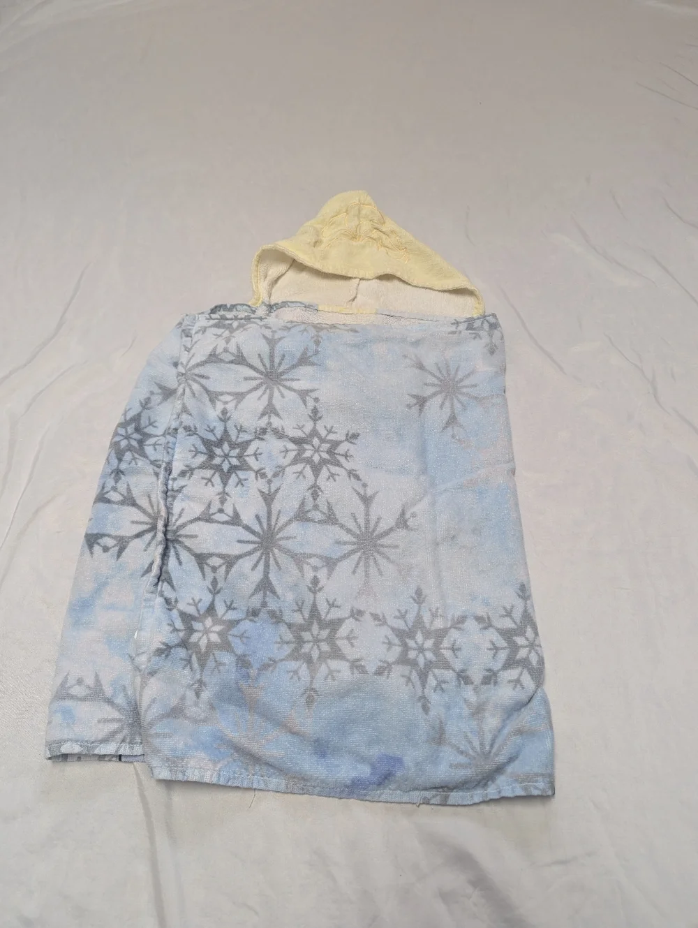 Disney Frozen 2 Elsa Hooded Toddler Kids Towel 100% Cotton Princess READ